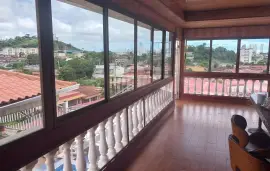 Se vende Hermosa Casa Urbanización Los Casiques